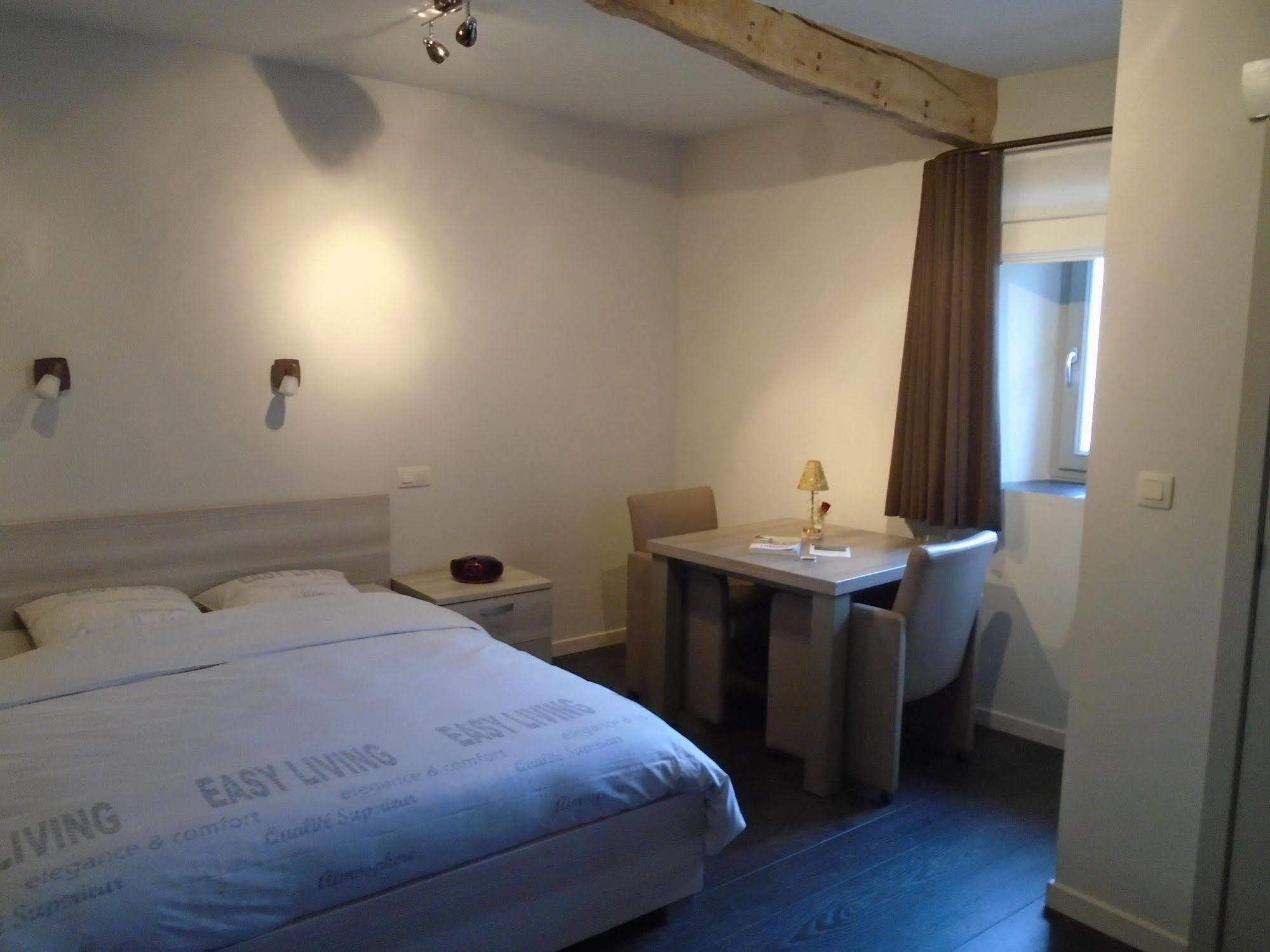 B&B De Oude Winning 리엠스트 외부 사진